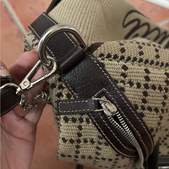 Authentic Gucci Diamanté Crest Canvas
Duffle Bag - Picture 3 of 7